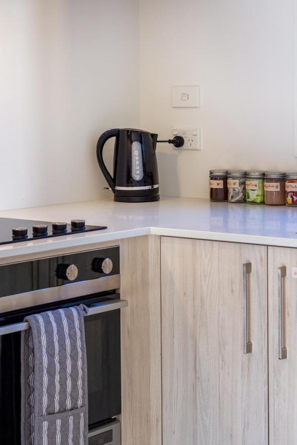 Modern Townhouse Cashel Street 2 Bed 2 Bath Leilighet Christchurch Eksteriør bilde
