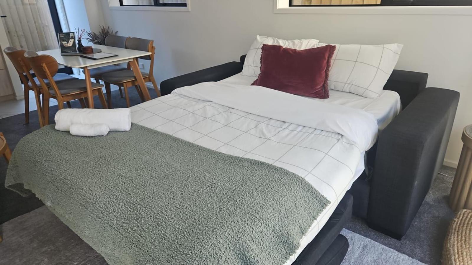 Modern Townhouse Cashel Street 2 Bed 2 Bath Leilighet Christchurch Eksteriør bilde